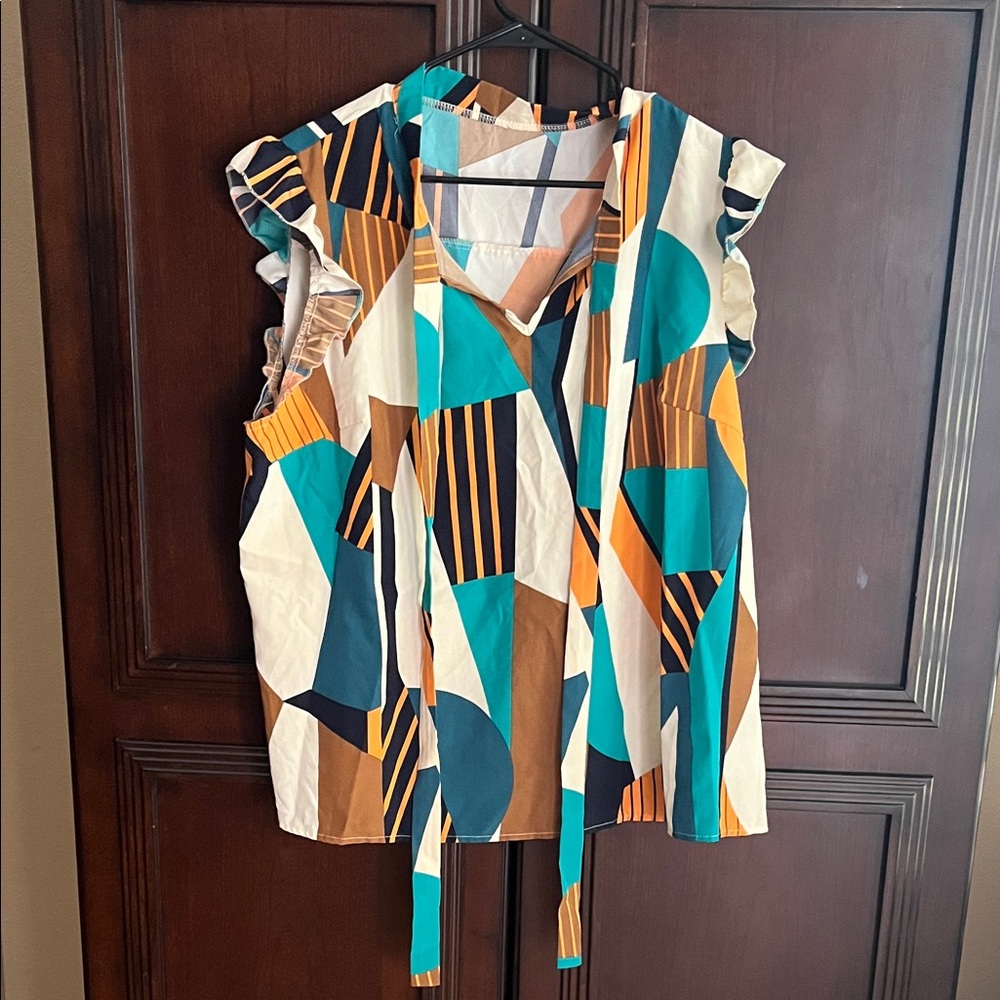 SHEIN Multicolor Geometric Ruffle Blouse